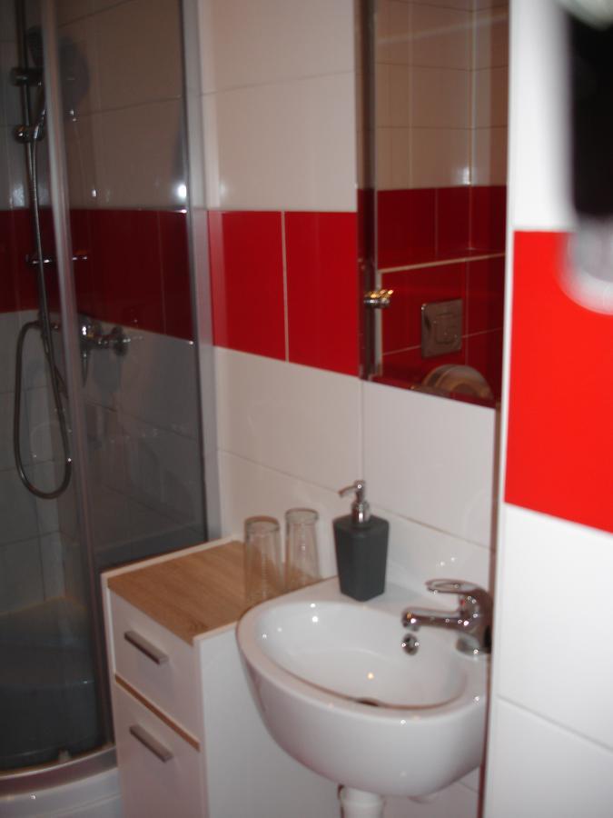 Hotel Gula Батизовце Экстерьер фото